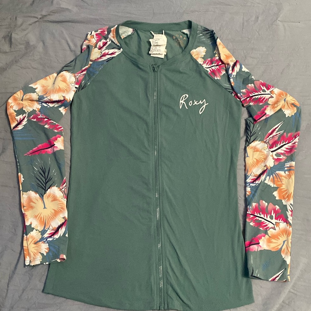 Roxy zip-up spandex long sleeve shirt